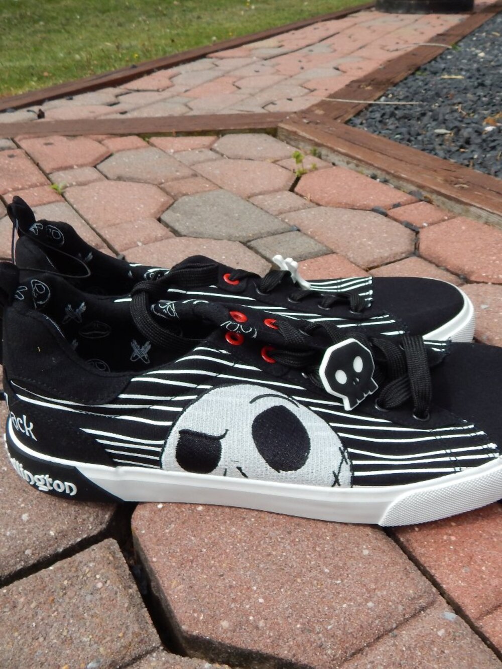Nightmare Before Christmas Jack Skellington Men's Low Top Sneakers Size 11.5 New
